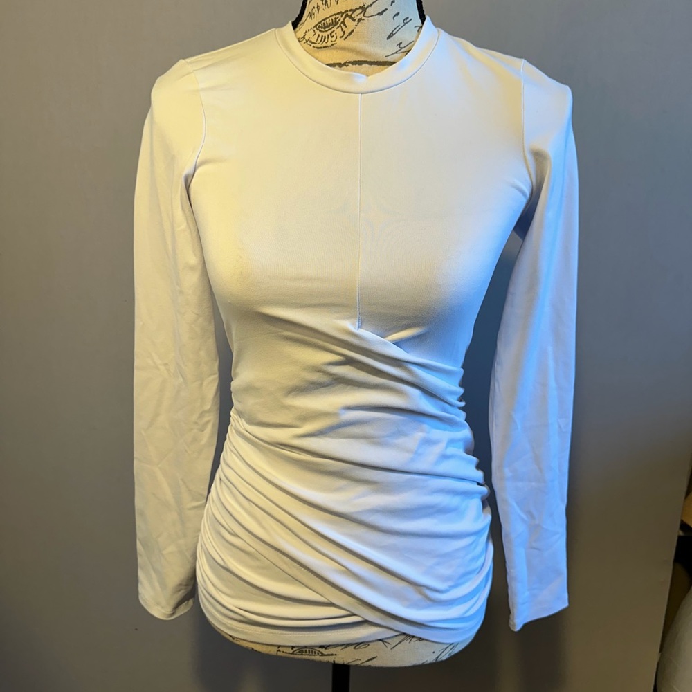 Susana Monaco White Fitted Ruched Long Sleeve Bodysuit. Size XS.
